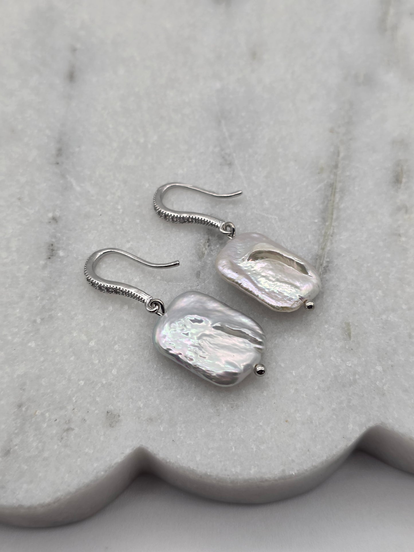 Mapihi Earrings - Silver plated with Pearl