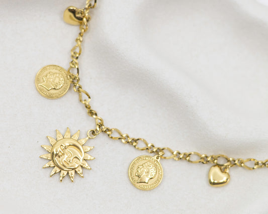 Selena Necklace - 18K Gold with Pendants