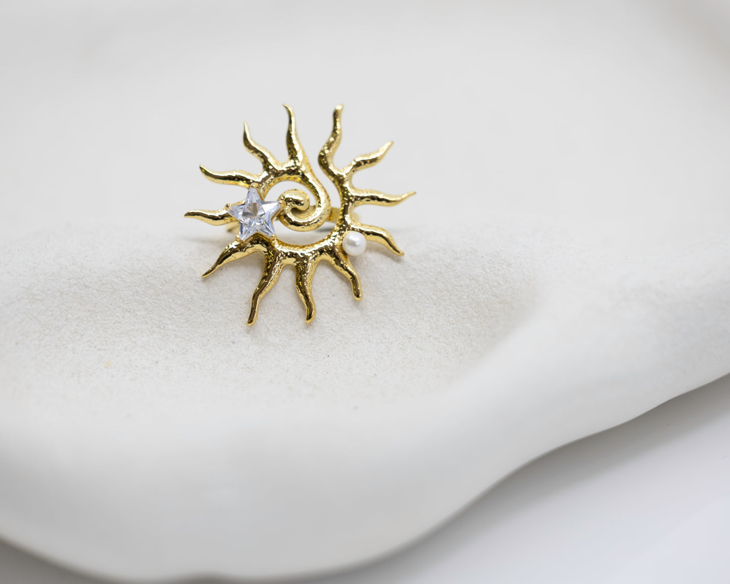 Sahara Ring - 18K Gold with Pearl Embellishment