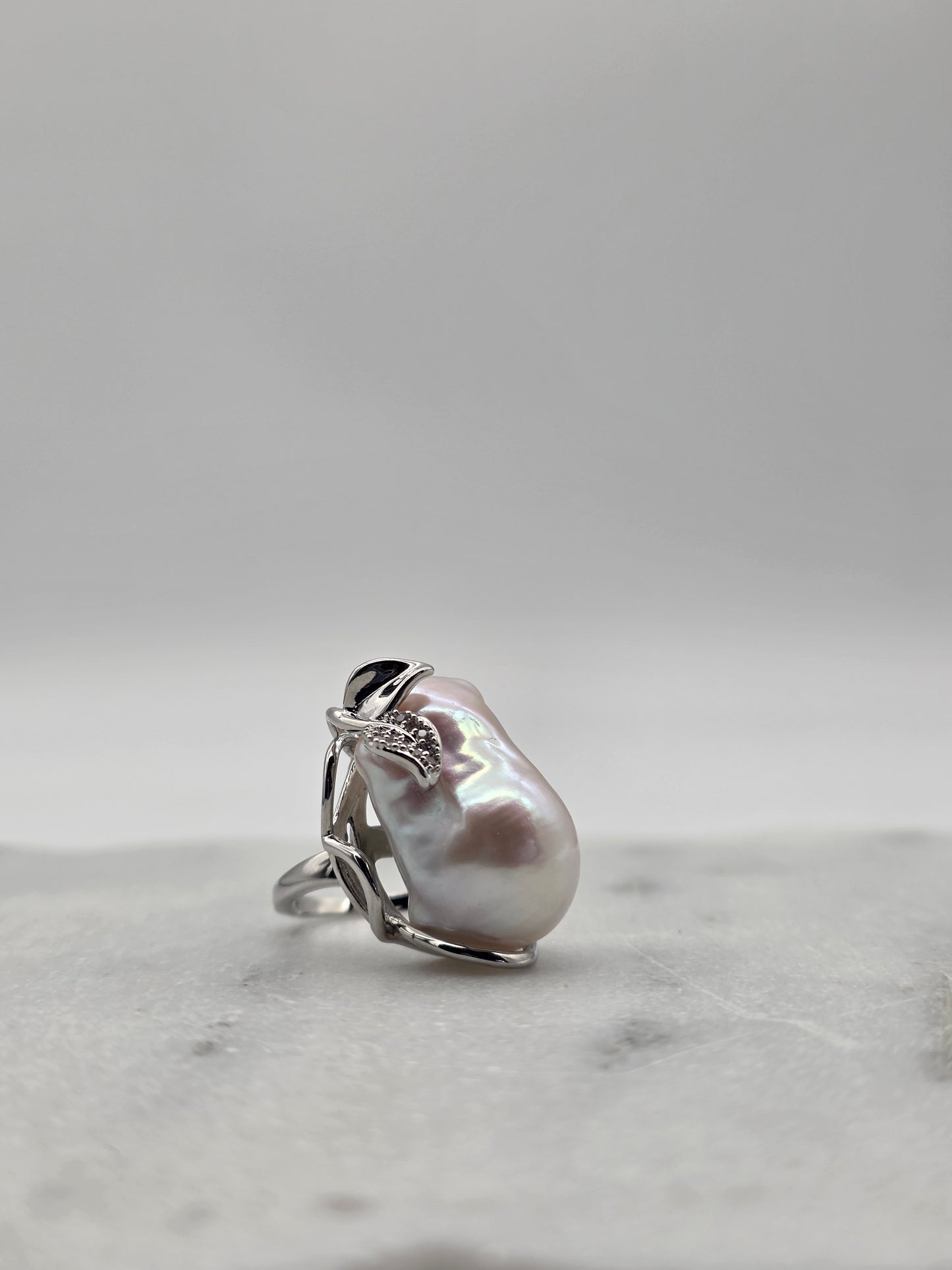 Jaspen Ring - Silver with Freshwater Baroque Pearl