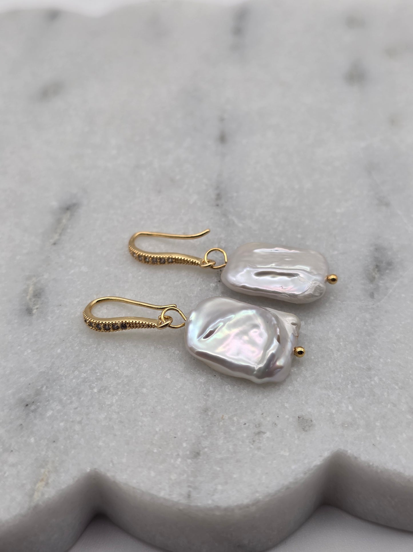 Mapihi Earrings - 14K Gold with Pearl