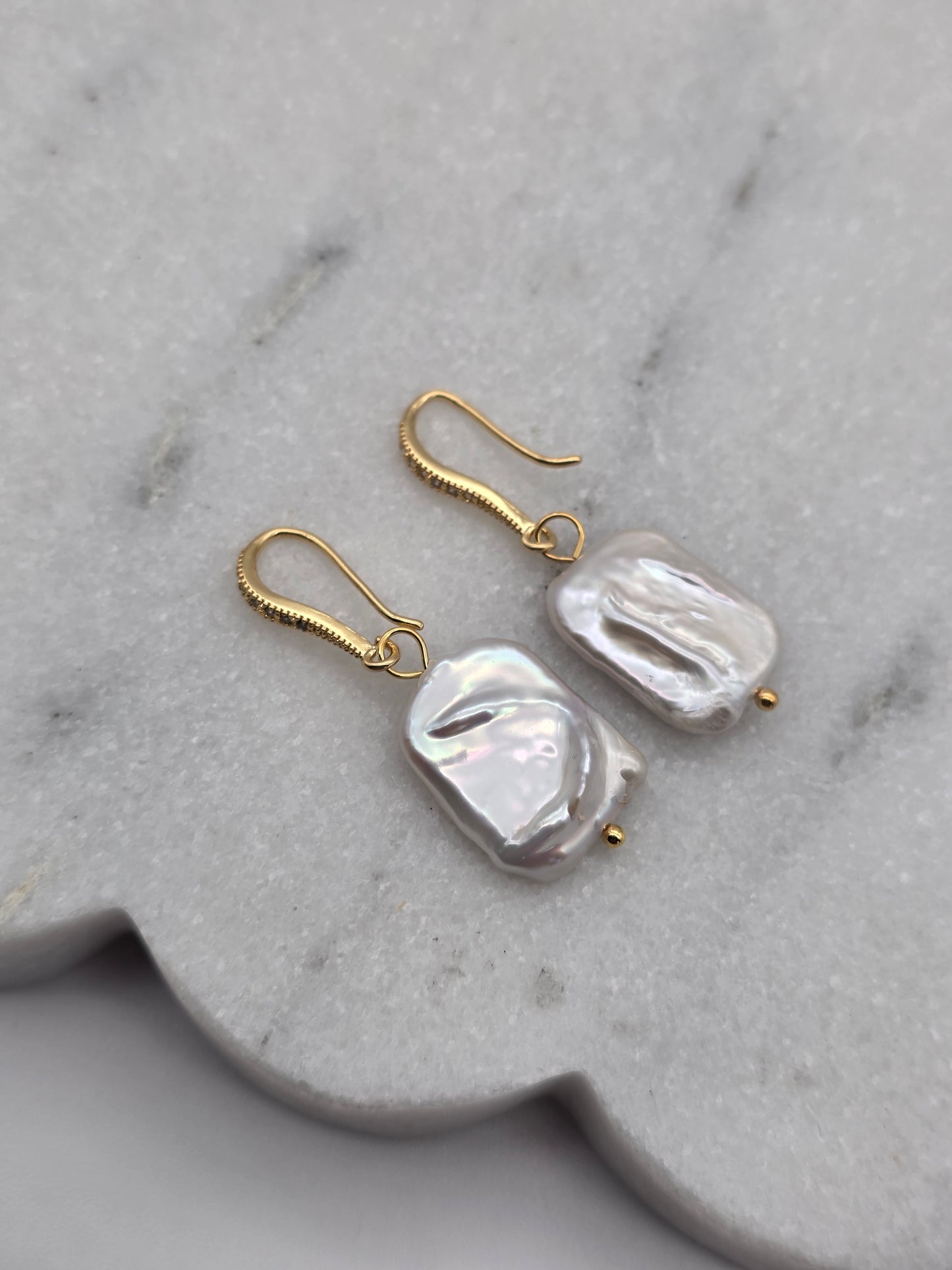 Mapihi Earrings - 14K Gold with Pearl