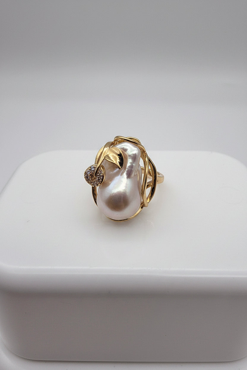 Jaspen Ring - 18K Gold with Freshwater Baroque Pearl