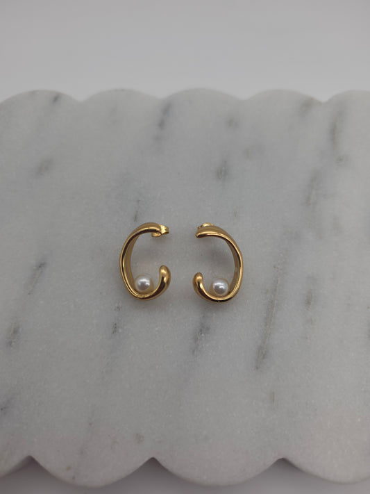 Tidal Pearl Hoop Earrings - 18K Gold